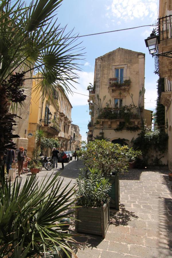 Casa Al Teatro Apartment Syracuse Exterior photo